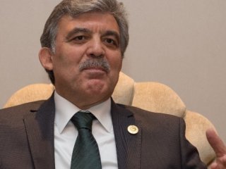 Abdullah Gül'den, Binali Yıldırım'a tebrik