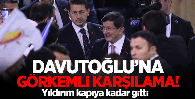 Kongrede Davutoğlu'na sevgi seli