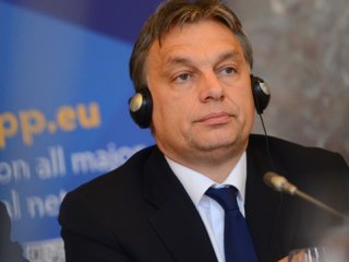 Macaristan'ın ırkçı başbakanı saçmaladı