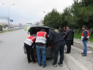 İstanbul'a giriş-çıkışlar tutuldu!
