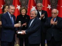 Habervaktim.com yazarı D. Mehmet Doğan'a büyük ödül