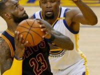 Finalde ilk adımı Golden State attı!