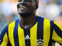 Moussa Sow koptu geliyor