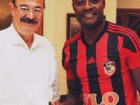 Pierre Webo yeni takımına imzayı attı!