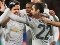 Manchester United Rusya'da dört dörtlük!