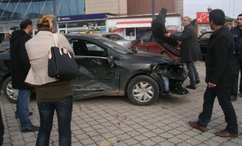 5 Otomobili Biçti