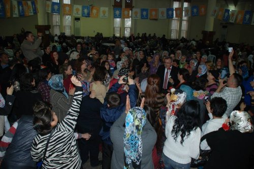 Ak Parti Kadınlar Gününü Kutladı