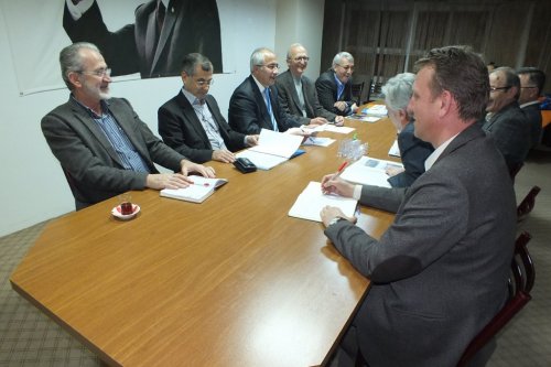 Ak Parti’de 'Birlik' Mesajı
