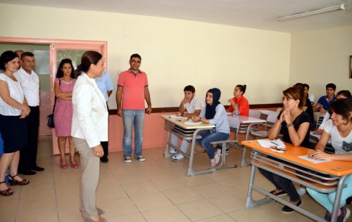 Akdeniz Belediyesi’nin Üniversite Hazırlık Kursları Başladı