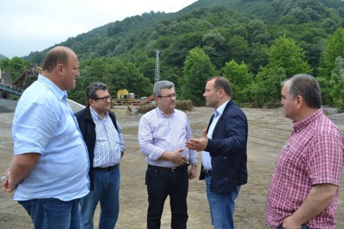 Alaplı’da Derenin Taşınca Bu Görüntüler Oluştu