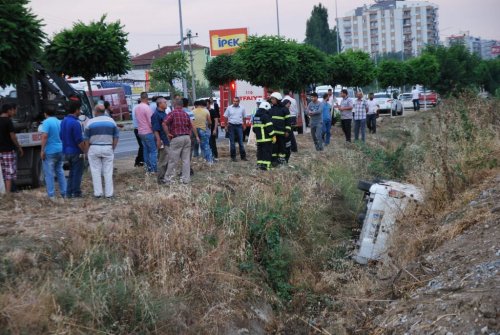 Aydın'da Yağmur Kazaları Da Beraberinde Getirdi