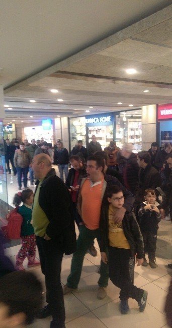 Başkent’te 70’li Yılları Andıran Gaz Kuyruğu