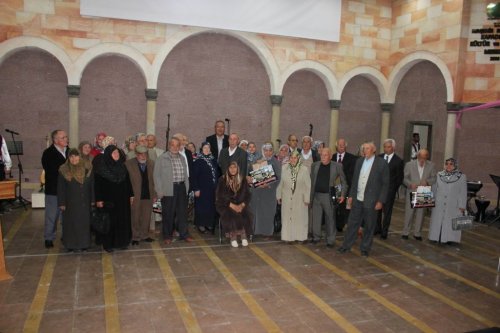 Evliliklerinin 50. Yılını Tamamlayan Çiftlere Madalya