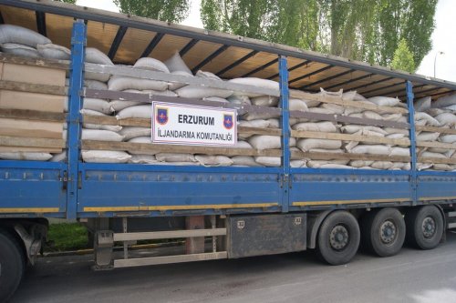 Jandarma’dan Kaçak Çay Operasyonu