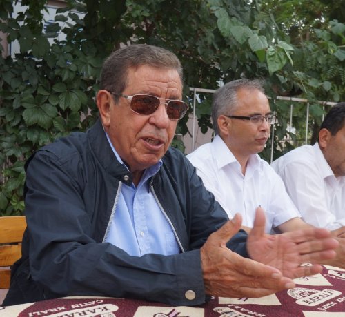 Mhpli Sümer Oral, Üzümcünün Derdini Dinledi