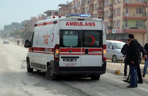 Milas'ta İki Ambulans Çarpıştı