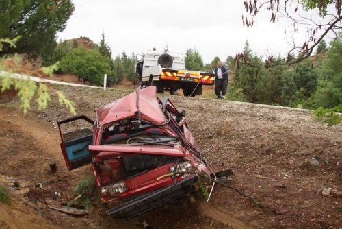 Sarıcakaya'da Trafik Kazası, 2 Yaralı