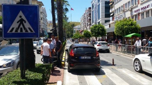 Yol Verirler Zannetti Hastanelik Oldu