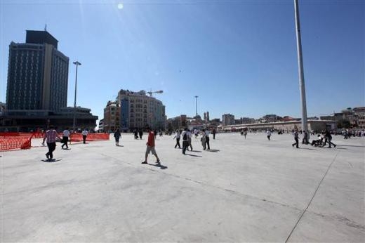 Taksim'de Trafik Yerin Altından Akacak 7