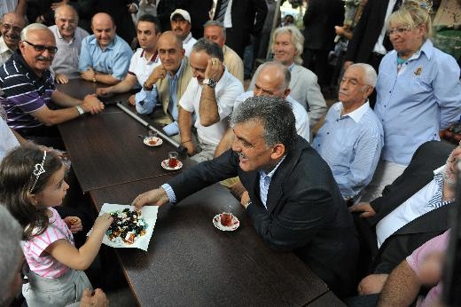 Cumhurbaşkanının Albümünden 28