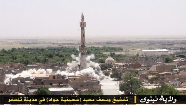 IŞİD Camileri Havaya Uçurdu 13