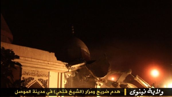 IŞİD Camileri Havaya Uçurdu 16