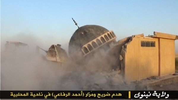 IŞİD Camileri Havaya Uçurdu 22