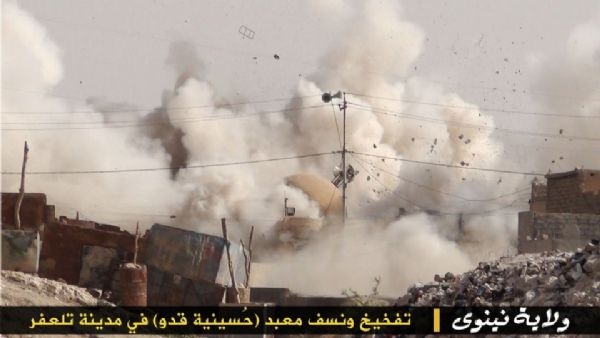 IŞİD Camileri Havaya Uçurdu 6
