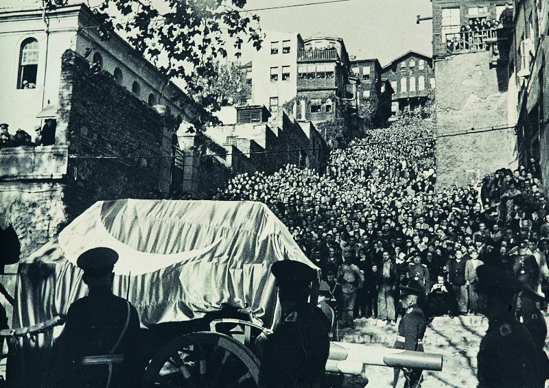 Atatürk'ün Cenazesinden Görülmemiş Fotoğraflar 7