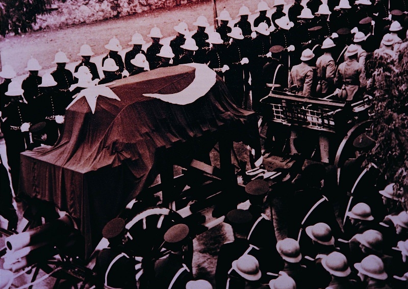 Atatürk'ün Cenazesinden Görülmemiş Fotoğraflar 9