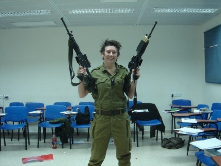 PYD’ye  Katılan Eski Bayan  İsrail Askeri Açıkladı! 9