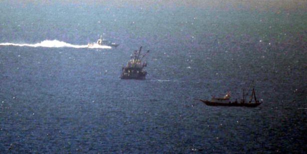 Türk SAT İntikal Botu,Yunan Gemilerini Uzaklaştırdı 1