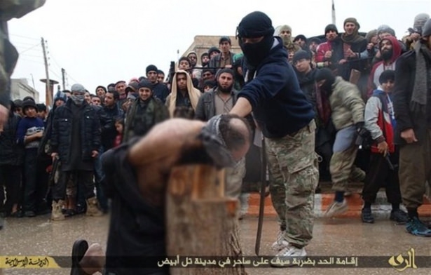 IŞİD Büyücü Yakaladı..İşte Sonu 2