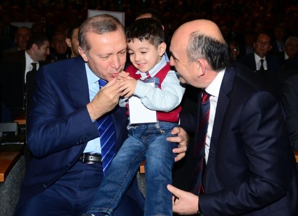 Erdoğan'ın Kucağındaki Minik Yakup Bakın Kimin Oğlu Çıktı? 3