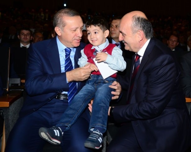 Erdoğan'ın Kucağındaki Minik Yakup Bakın Kimin Oğlu Çıktı? 6