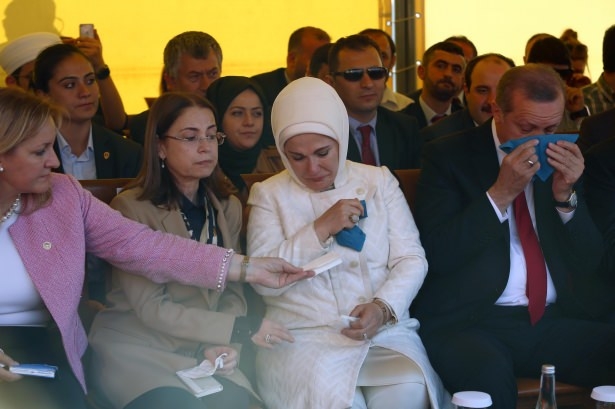 Erdoğan Ailesi Arnavutluk'ta Gözyaşlarına Boğuldu' 8