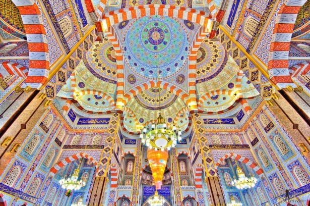 Dünyanın En Güzel Kubbeli Camileri 7