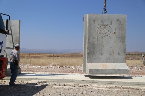 Suriye Sınırına 3 Metrelik Beton Duvar 22