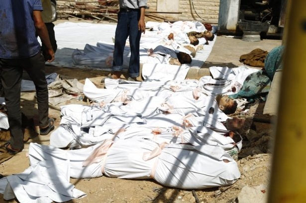 Esed'ten Pazar Yeri Katliamı 30