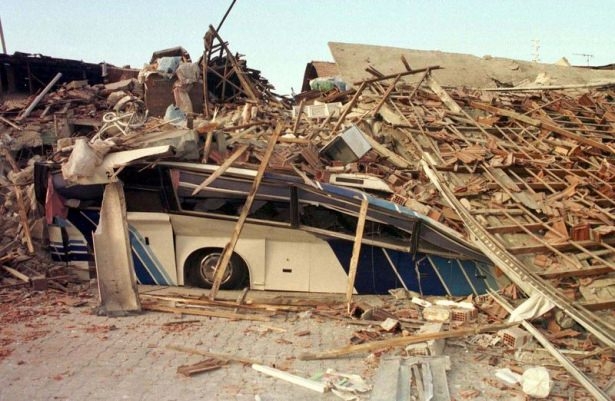 Marmara Depremi'nin 16. Yılı 36