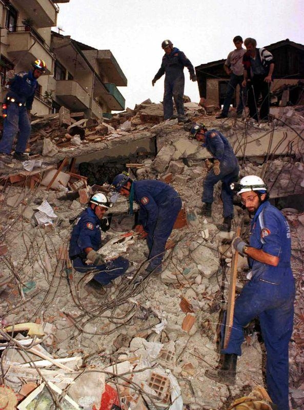 Marmara Depremi'nin 16. Yılı 38