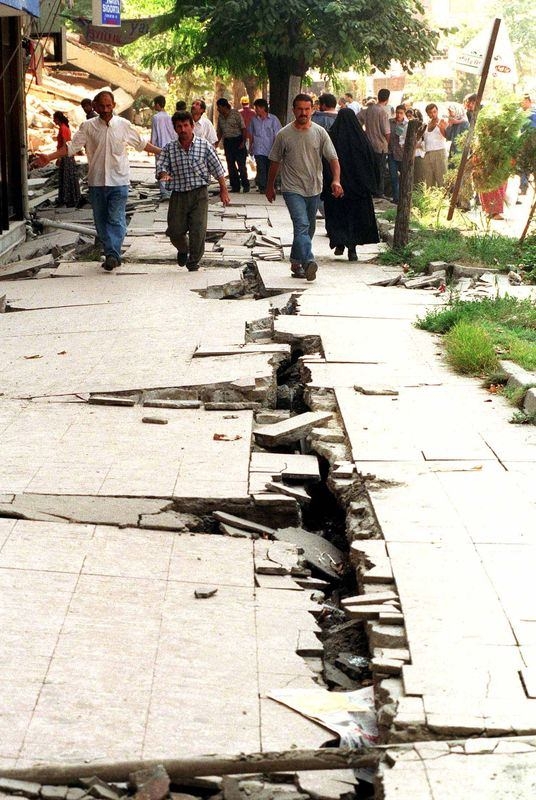 Marmara Depremi'nin 16. Yılı 39