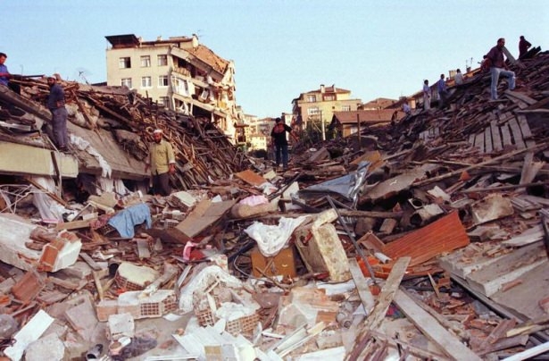 Marmara Depremi'nin 16. Yılı 40