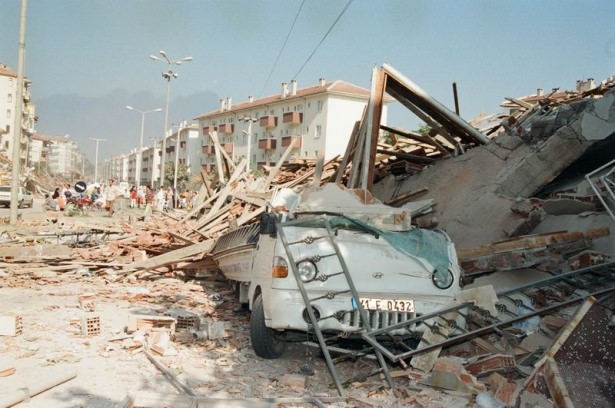 Marmara Depremi'nin 16. Yılı 52