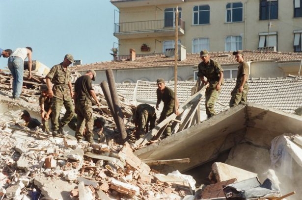 Marmara Depremi'nin 16. Yılı 53