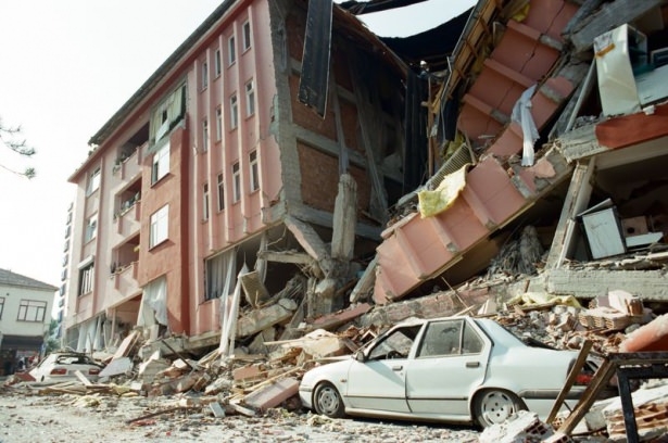 Marmara Depremi'nin 16. Yılı 60