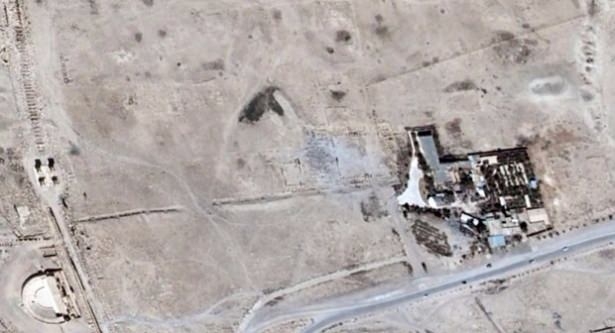 IŞİD, 2 Bin Yıllık Tapınağı Havaya Uçurdu 12