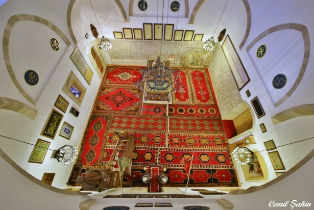 Osmanlı Coğrafyasının Manevi Mimarı 20