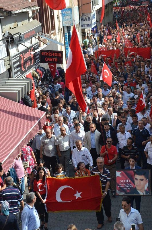 Türkiye'de Teröre Lanet Yürüyüşü 11