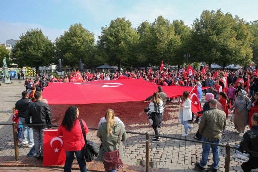 PKK'yı Protesto Mitinginde Olaylar Çıktı 36
